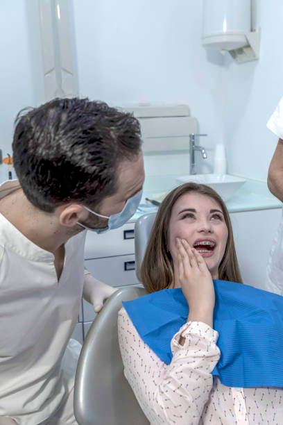 Best Broken or Cracked Tooth Emergency Dentist in Lyndhurst, VA